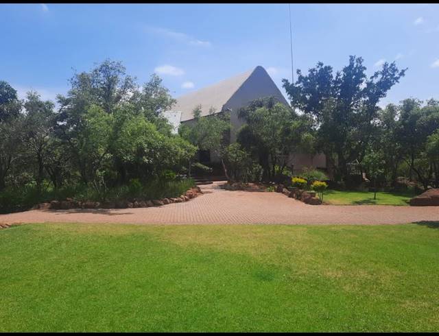 3 BEDROOM HOUSE FOR SALE IN DINOKENG
